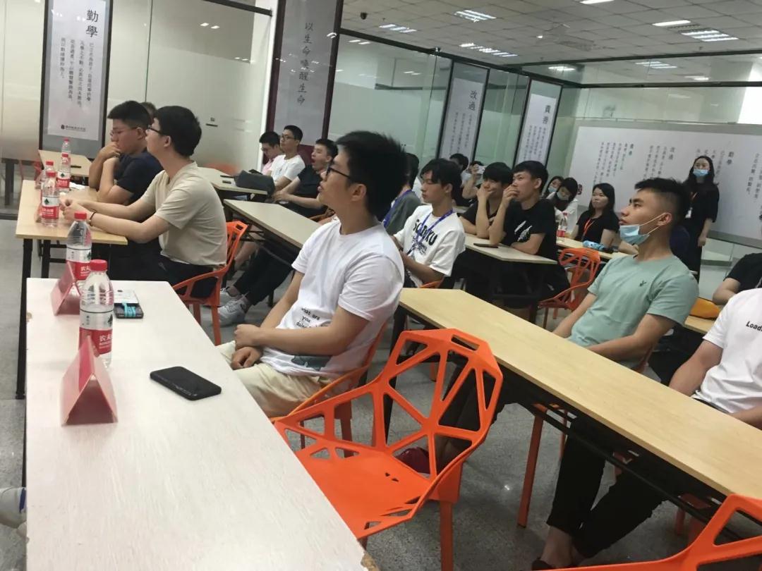 传一科技