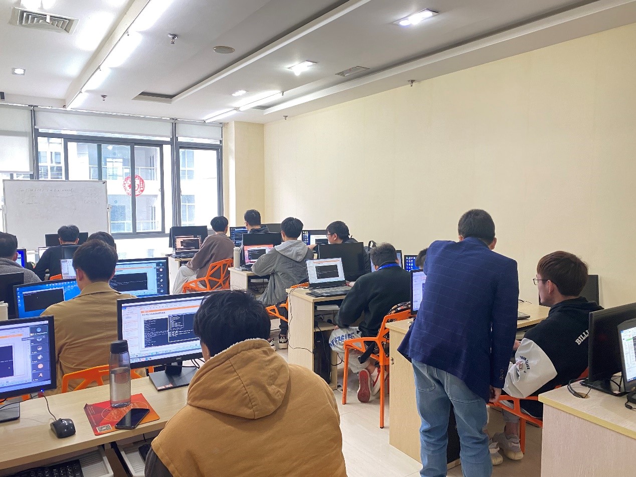 传一科技