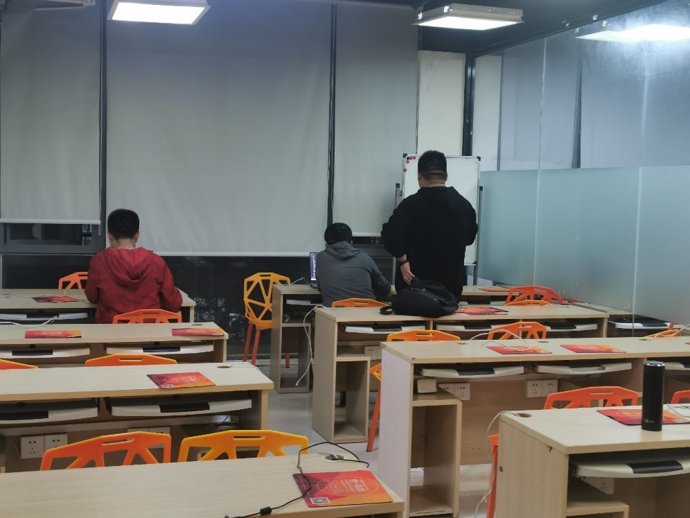 传一科技