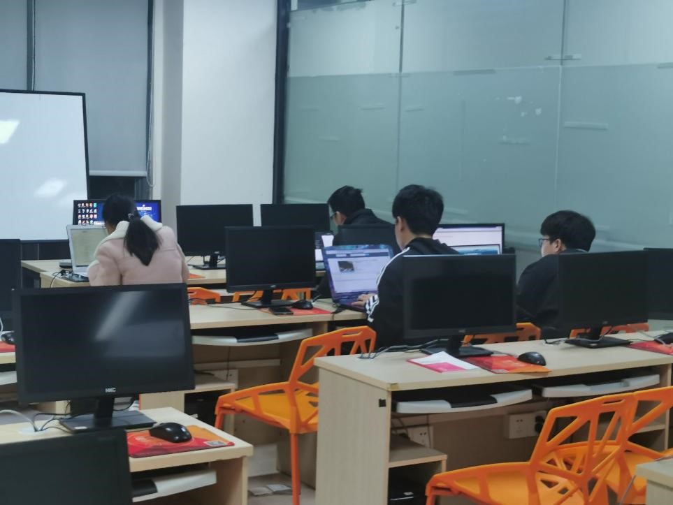 传一科技