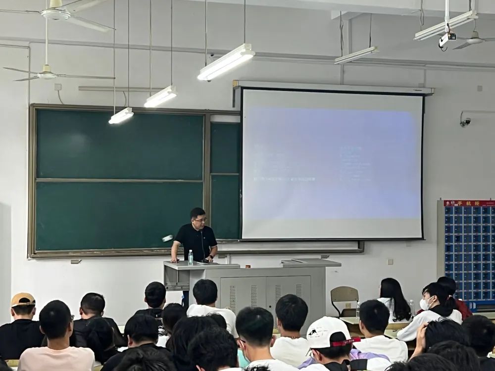 传一科技
